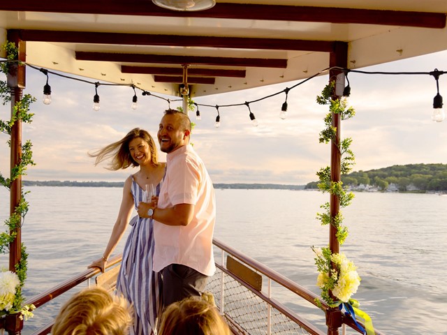 Bon Voyage and Bon Appétit! Dinner & Drink Cruises in Wisconsin