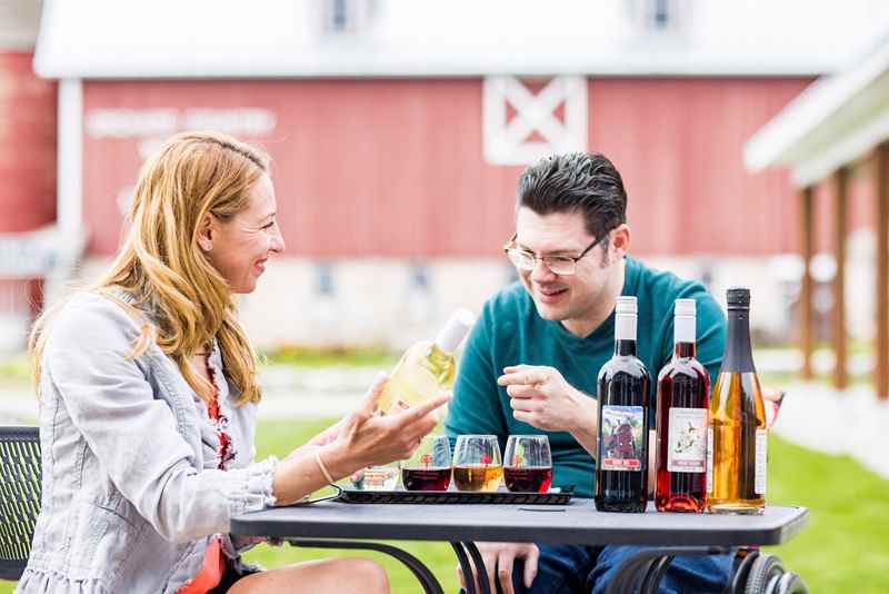 wine lovers and foodies